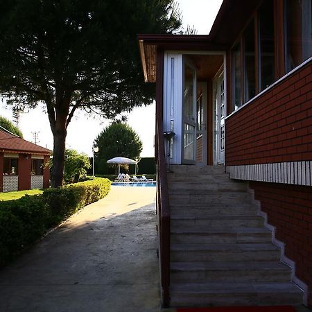 Villa Familia Orhangazi Екстер'єр фото
